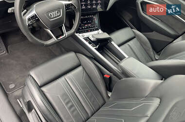 Внедорожник / Кроссовер Audi e-tron 2022 в 