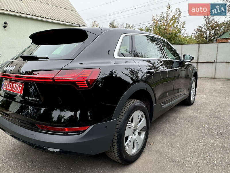Внедорожник / Кроссовер Audi e-tron 2021 в Харькове фото 10 Внедорожник / Кроссовер Audi e-tron 2021 в Харькове