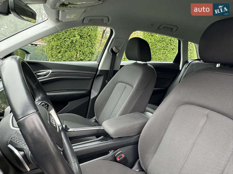 Внедорожник / Кроссовер Audi e-tron 2021 в Харькове фото 16 Внедорожник / Кроссовер Audi e-tron 2021 в Харькове