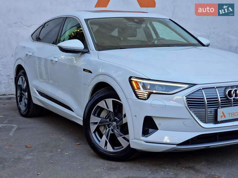 Позашляховик / Кросовер Audi e-tron 2020 в Одесі