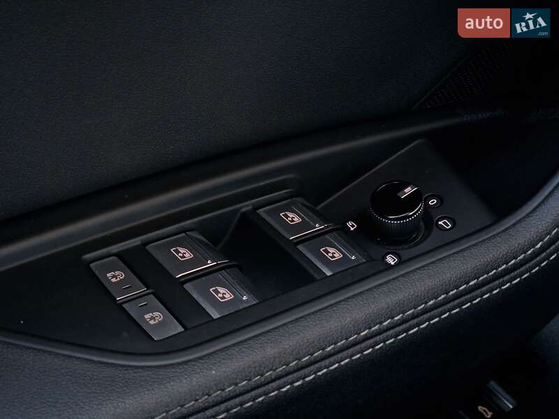 Позашляховик / Кросовер Audi e-tron 2020 в Одесі