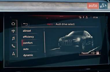 Позашляховик / Кросовер Audi e-tron 2020 в 