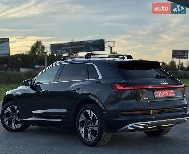 Внедорожник / Кроссовер Audi e-tron 2020 в Львове