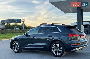 Позашляховик / Кросовер Audi e-tron 2020 в 