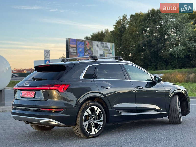 Внедорожник / Кроссовер Audi e-tron 2020 в Львове