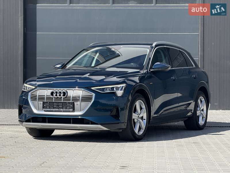 Audi e-tron 2021