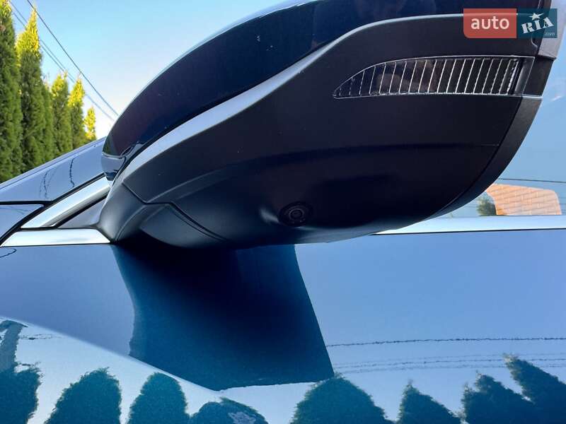 Позашляховик / Кросовер Audi e-tron 2020 в Києві
