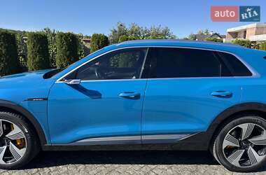 Внедорожник / Кроссовер Audi e-tron 2018 в 
