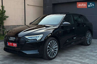 Позашляховик / Кросовер Audi e-tron 2020 в 