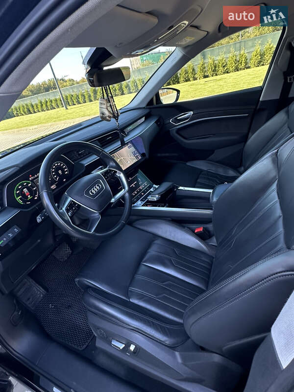 Внедорожник / Кроссовер Audi e-tron 2019 в Виннице