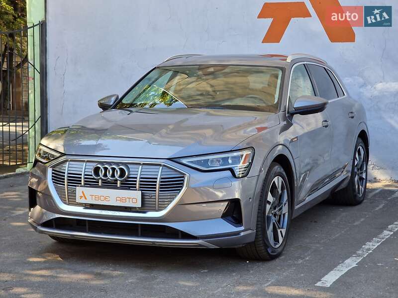 Внедорожник / Кроссовер Audi e-tron 2021 в Одессе