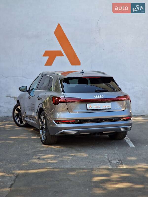 Внедорожник / Кроссовер Audi e-tron 2021 в Одессе