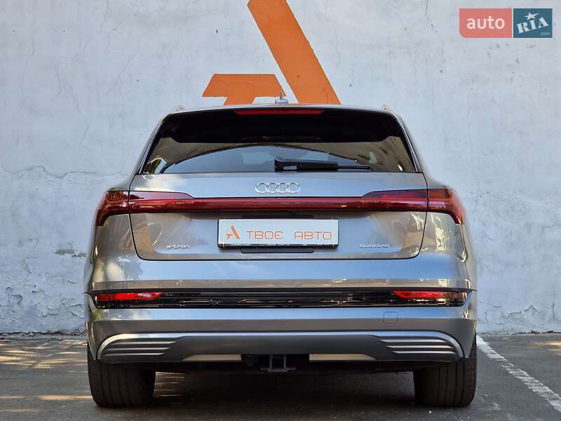 Внедорожник / Кроссовер Audi e-tron 2021 в Одессе