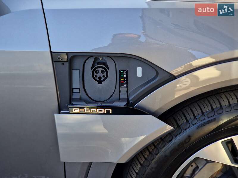Внедорожник / Кроссовер Audi e-tron 2021 в Одессе