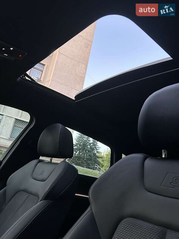 Позашляховик / Кросовер Audi e-tron 2020 в Полтаві