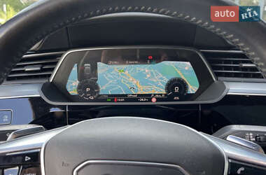 Внедорожник / Кроссовер Audi e-tron 2019 в 
