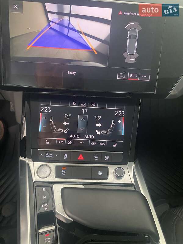 Внедорожник / Кроссовер Audi e-tron 2020 в Ирпене