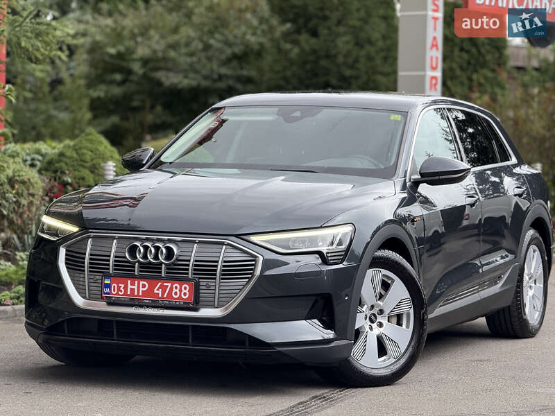 Внедорожник / Кроссовер Audi e-tron 2021 в Тернополе