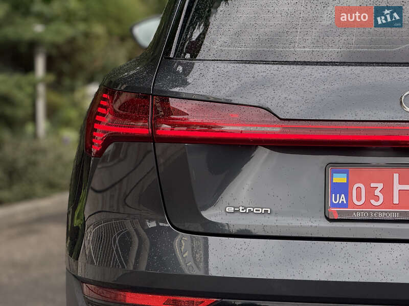 Внедорожник / Кроссовер Audi e-tron 2021 в Тернополе