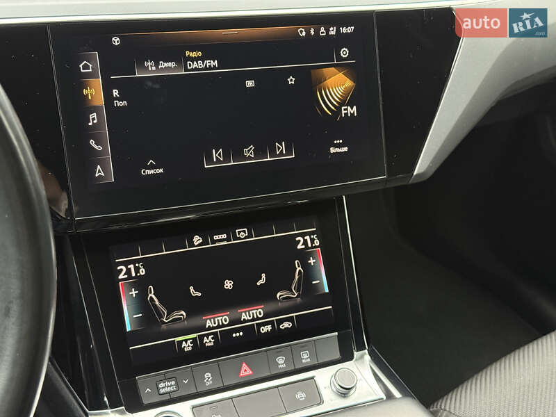 Внедорожник / Кроссовер Audi e-tron 2021 в Тернополе