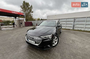 Внедорожник / Кроссовер Audi e-tron 2021 в Львове