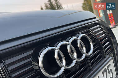 Внедорожник / Кроссовер Audi e-tron 2021 в 