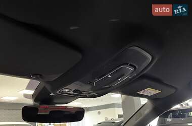 Внедорожник / Кроссовер Audi e-tron 2020 в 