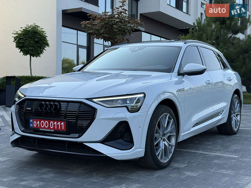 Позашляховик / Кросовер Audi e-tron 2020 в Ужгороді
