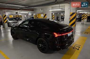 Внедорожник / Кроссовер Audi e-tron 2020 в 