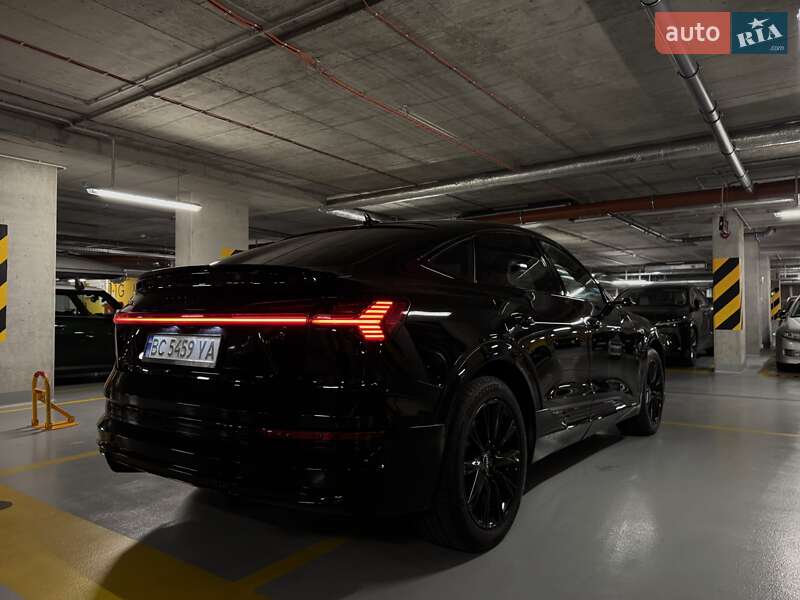 Внедорожник / Кроссовер Audi e-tron 2020 в Каменец-Подольском
