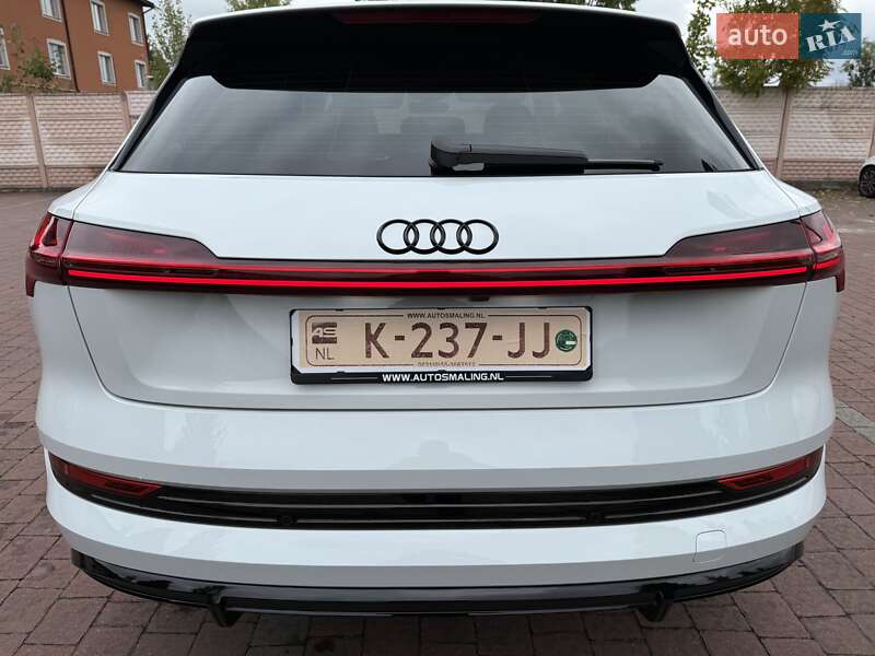 Внедорожник / Кроссовер Audi e-tron 2021 в Львове