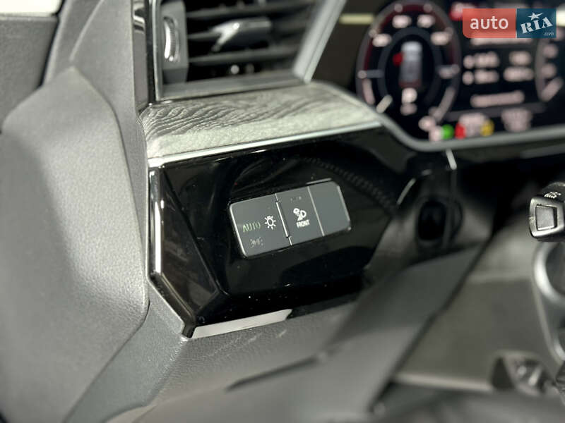 Внедорожник / Кроссовер Audi e-tron 2021 в Одессе