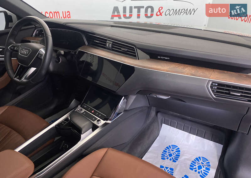 Внедорожник / Кроссовер Audi e-tron 2021 в Львове