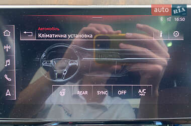 Внедорожник / Кроссовер Audi e-tron 2021 в 