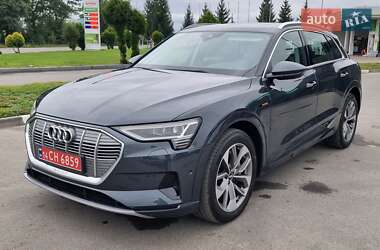 Позашляховик / Кросовер Audi e-tron 2020 в 