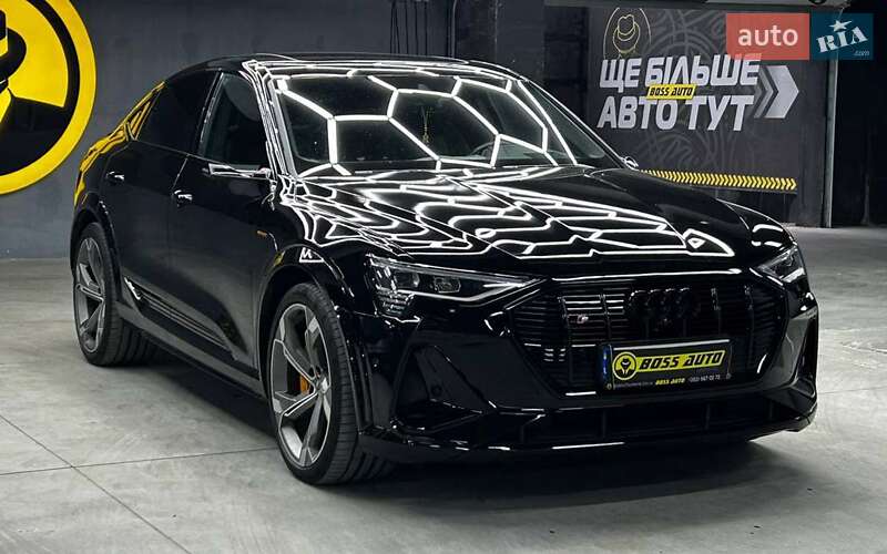 Audi e-tron 2022