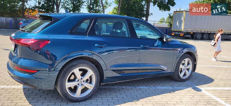 Позашляховик / Кросовер Audi e-tron 2020 в Тернополі