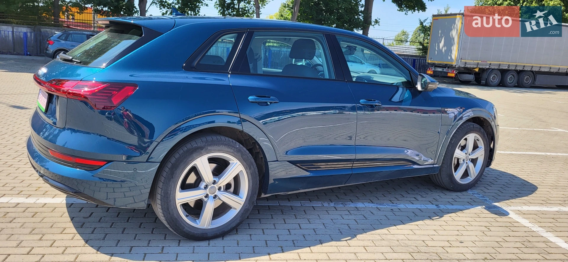 2020 Audi e-tron - мініатюра 53