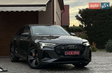 Внедорожник / Кроссовер Audi e-tron 2022 в Мукачево