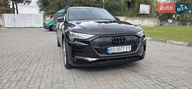 Позашляховик / Кросовер Audi e-tron 2020 в Тернополі