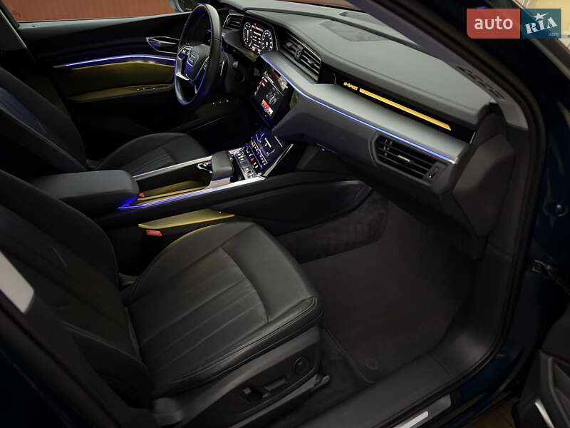 Внедорожник / Кроссовер Audi e-tron 2020 в Коломые