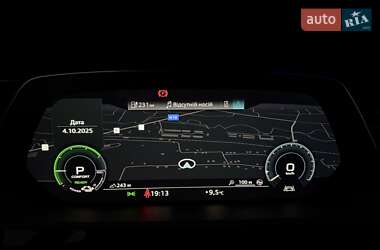 Внедорожник / Кроссовер Audi e-tron 2020 в 