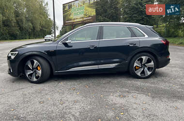 Внедорожник / Кроссовер Audi e-tron 2019 в 