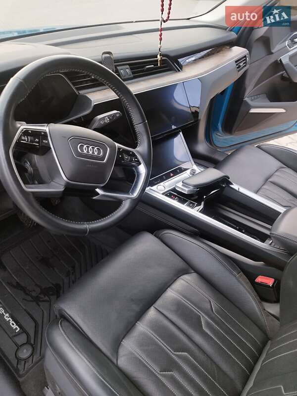 Внедорожник / Кроссовер Audi e-tron 2019 в Дрогобыче