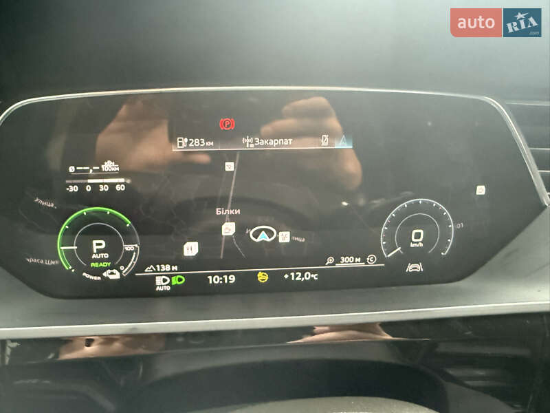 Внедорожник / Кроссовер Audi e-tron 2021 в Иршаве