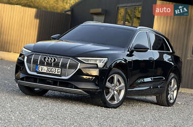 Внедорожник / Кроссовер Audi e-tron 2019 в 