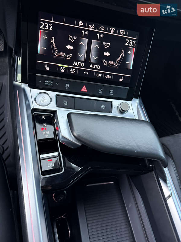 Внедорожник / Кроссовер Audi e-tron 2019 в Дрогобыче