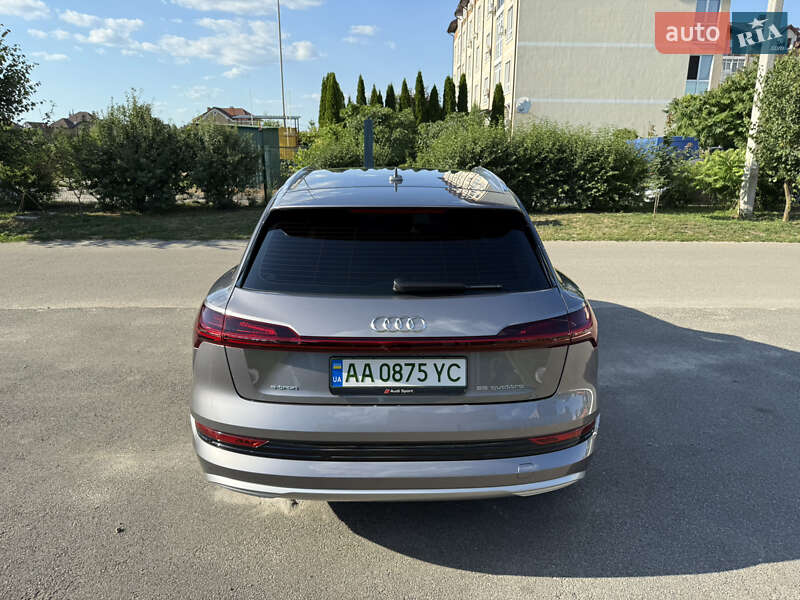 Внедорожник / Кроссовер Audi e-tron 2020 в Киеве
