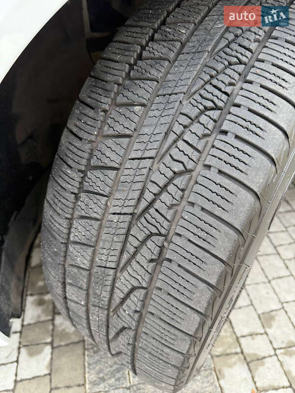 Внедорожник / Кроссовер Audi e-tron 2020 в Киеве фото 31 Внедорожник / Кроссовер Audi e-tron 2020 в Киеве