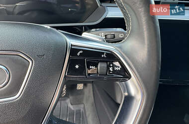 Внедорожник / Кроссовер Audi e-tron 2019 в 
